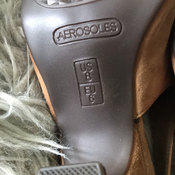 Tan Suede Open-Toe Heels - Picture 5 of 6